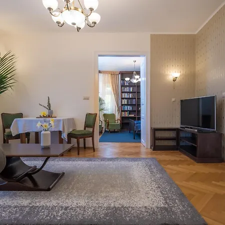 Villa Giovanni's Airport House *
