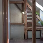Giovanni's Airport House Villa *